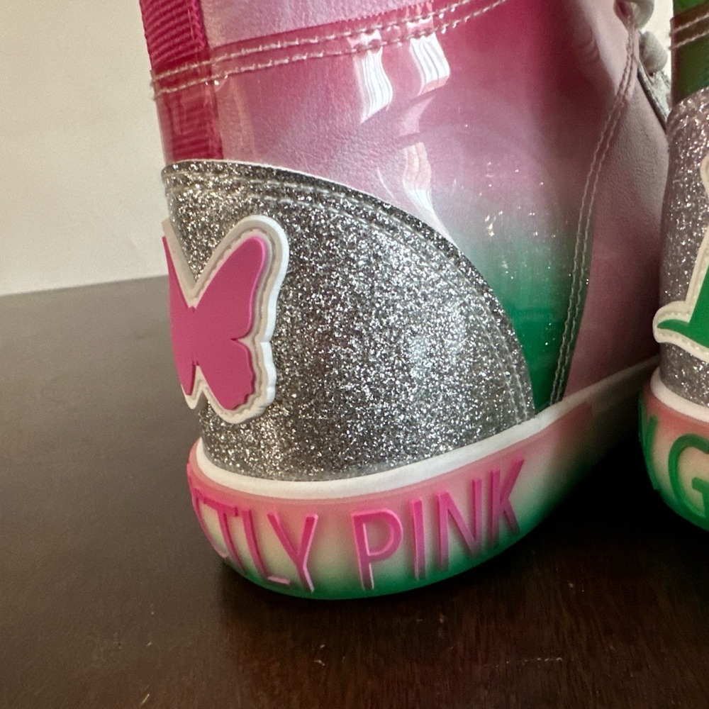 NWT Universal Wicked Pink and Green Sneakers Vibrant High-Top Design Size 11 - Picture 5 of 11